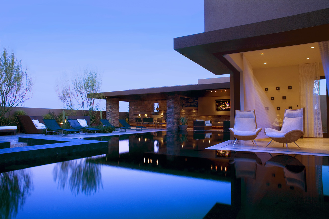 Luxury homes with pool in Las Vegas