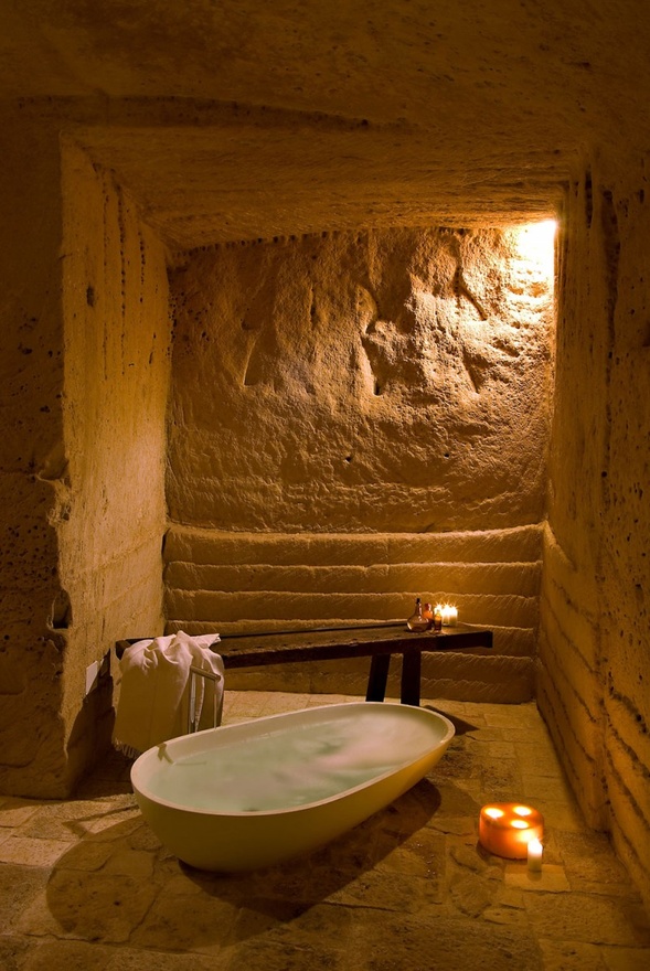 Bathroom located within the natural extravagance of prehistoric caves!