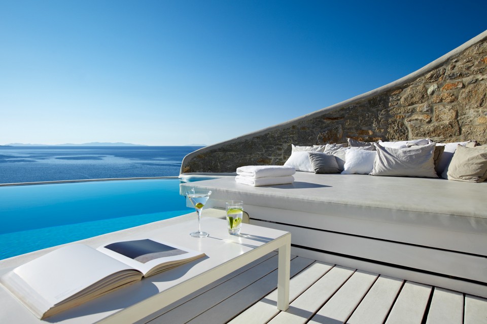 Lounge area with infinity pool