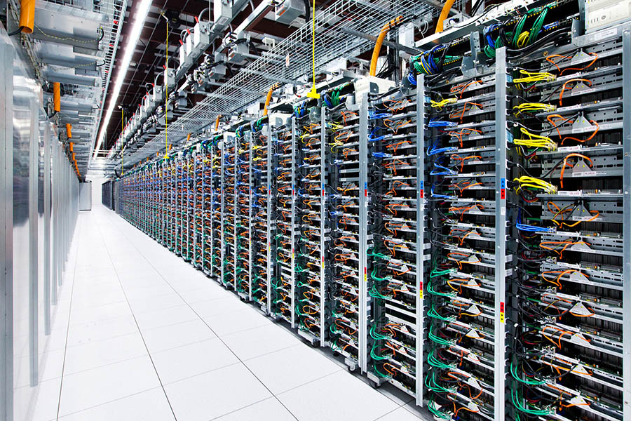 The Insides of Google’s data centers 06