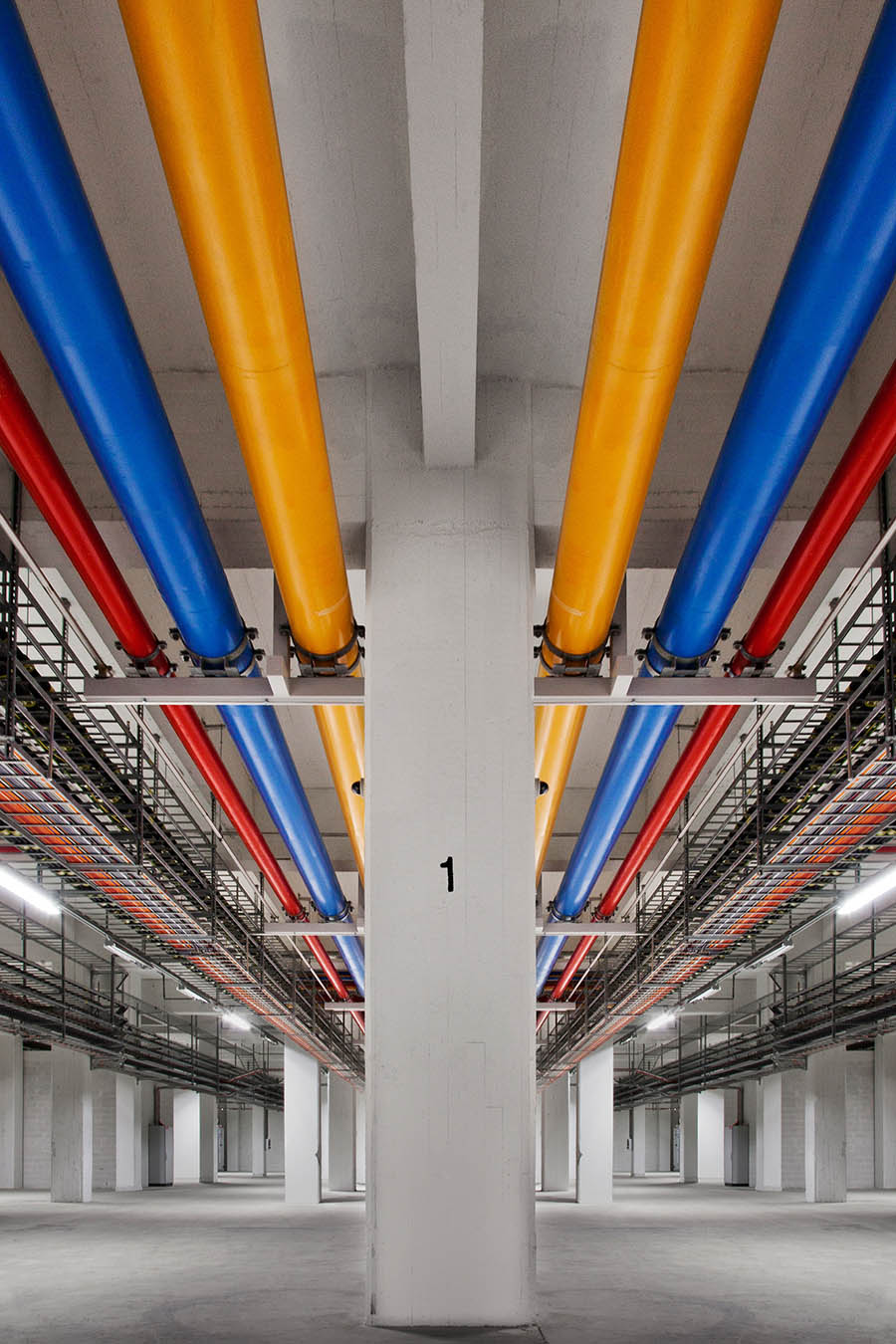 The Insides of Google’s data centers 15