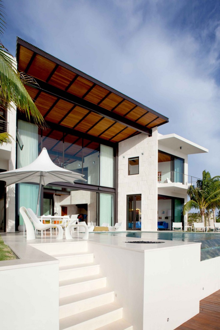 Bonaire House by Silberstein Architecture 05