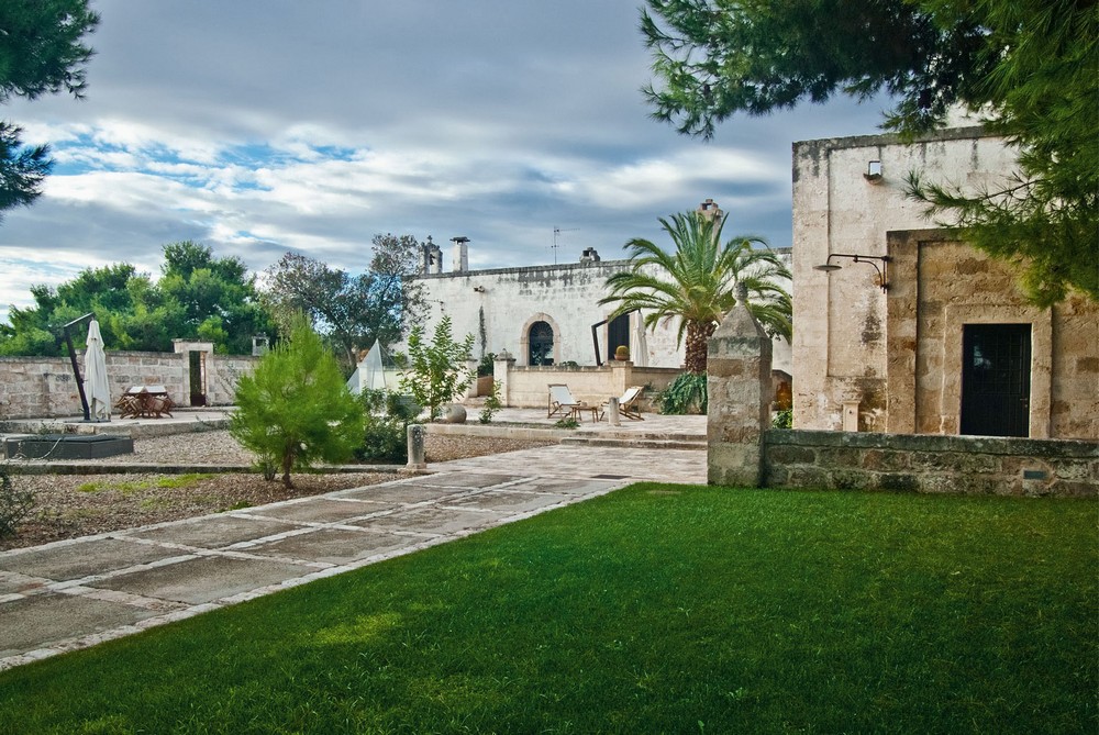 Masseria Brigantino in Torre Spaccata, Fasano, Italy 01