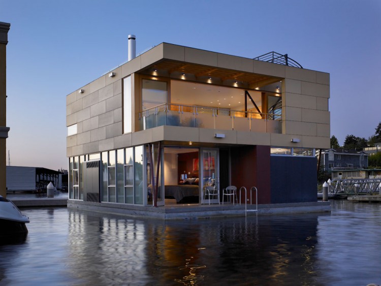 Lake Union Floating Home by Vandeventer + Carlander Architects 01