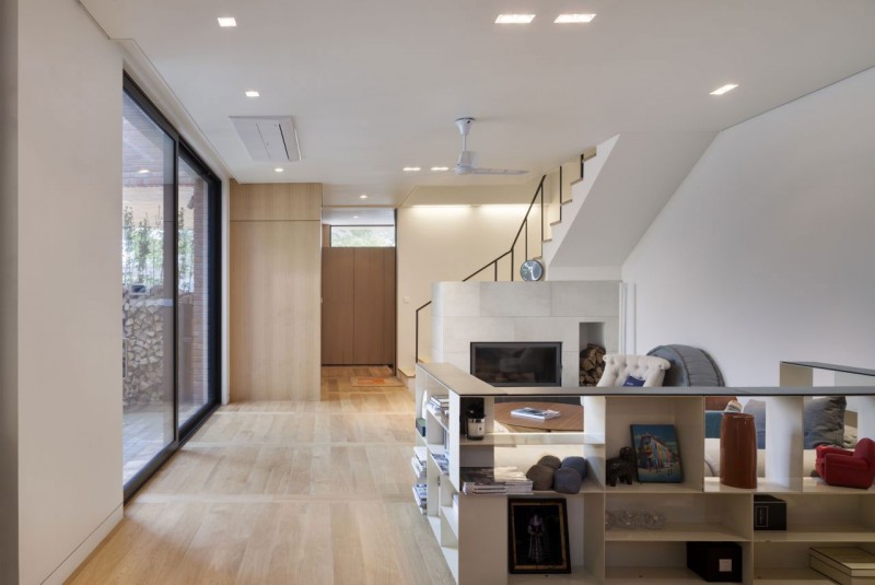House in Hyojadong by Min Soh & Gusang Architectural Group & Kyoungtae Kim 04