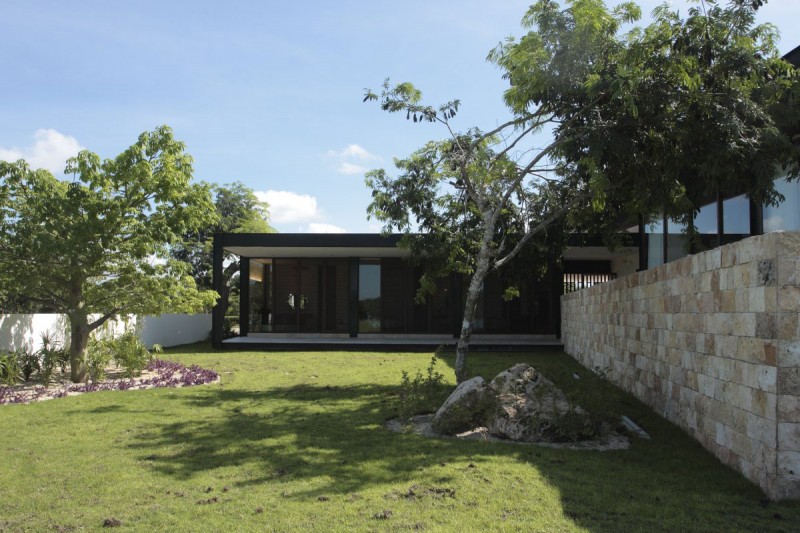 Casa Q by Augusto Quijano Arquitectos 15