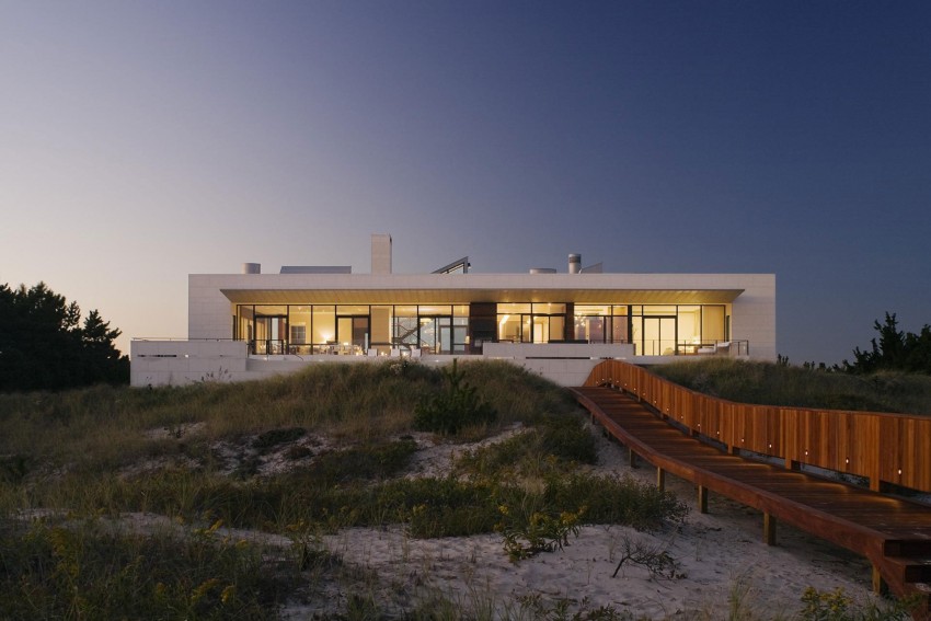 Southampton Beach House by Alexander Gorlin Architects 11