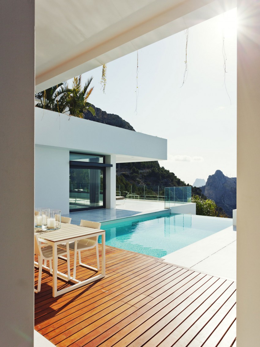 The Cliff House by Altea Hills Estate 05