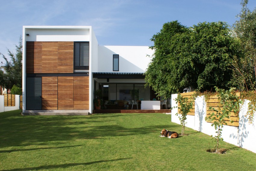 Casa ATT by Dionne Arquitectos 10