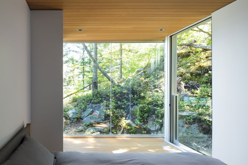 Gambier Island House by Mcfarlane Biggar Architects + Designers 07