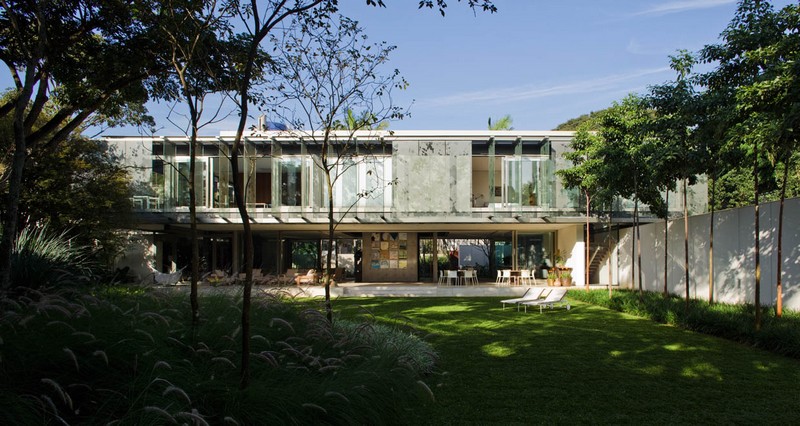 A.B. House by Andrade Morettin Arquitetos Associados 10