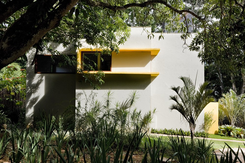 Cobogó House by Ney Lima Architect 09