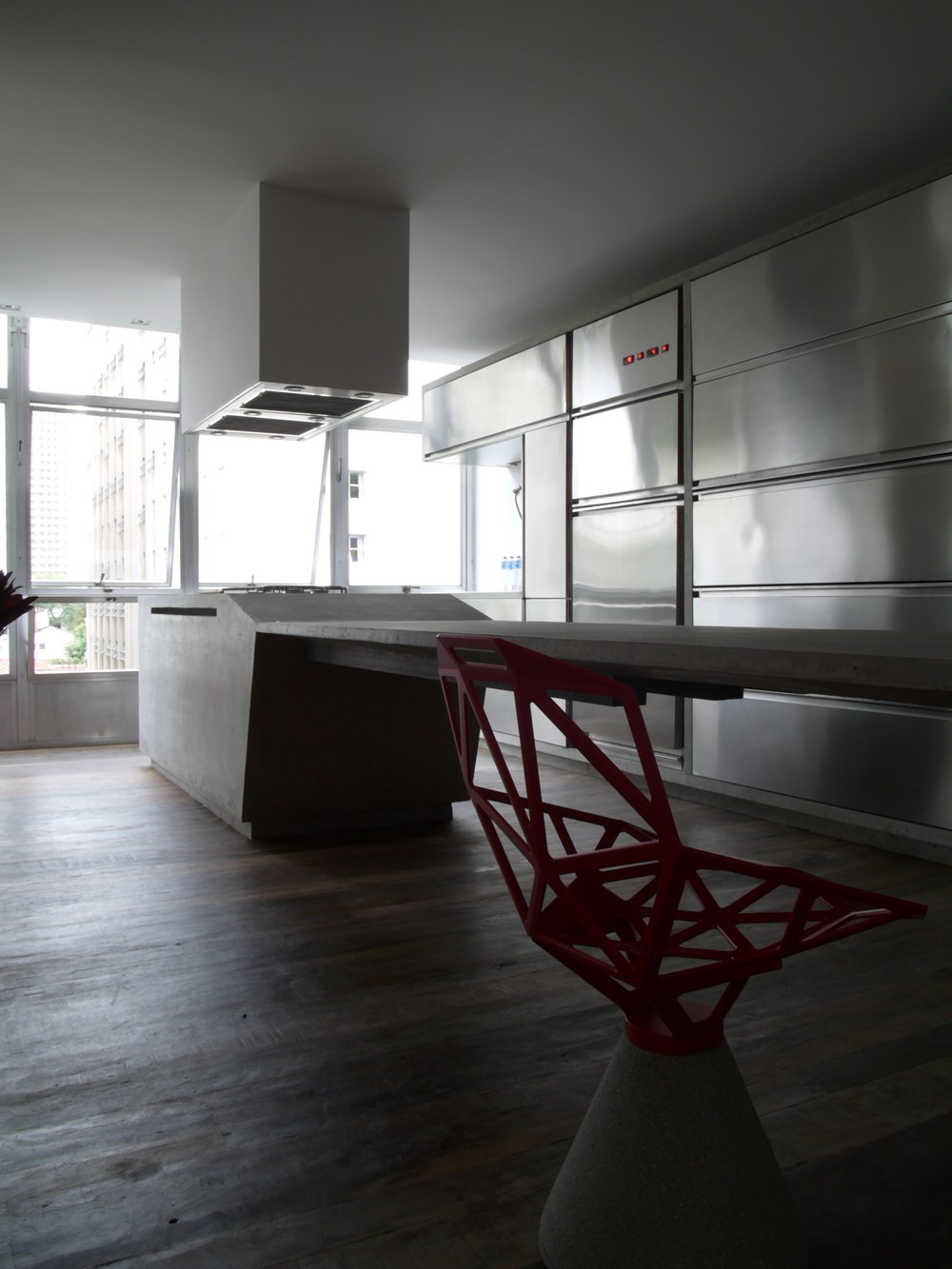 Houssein flat by Triptyque 14