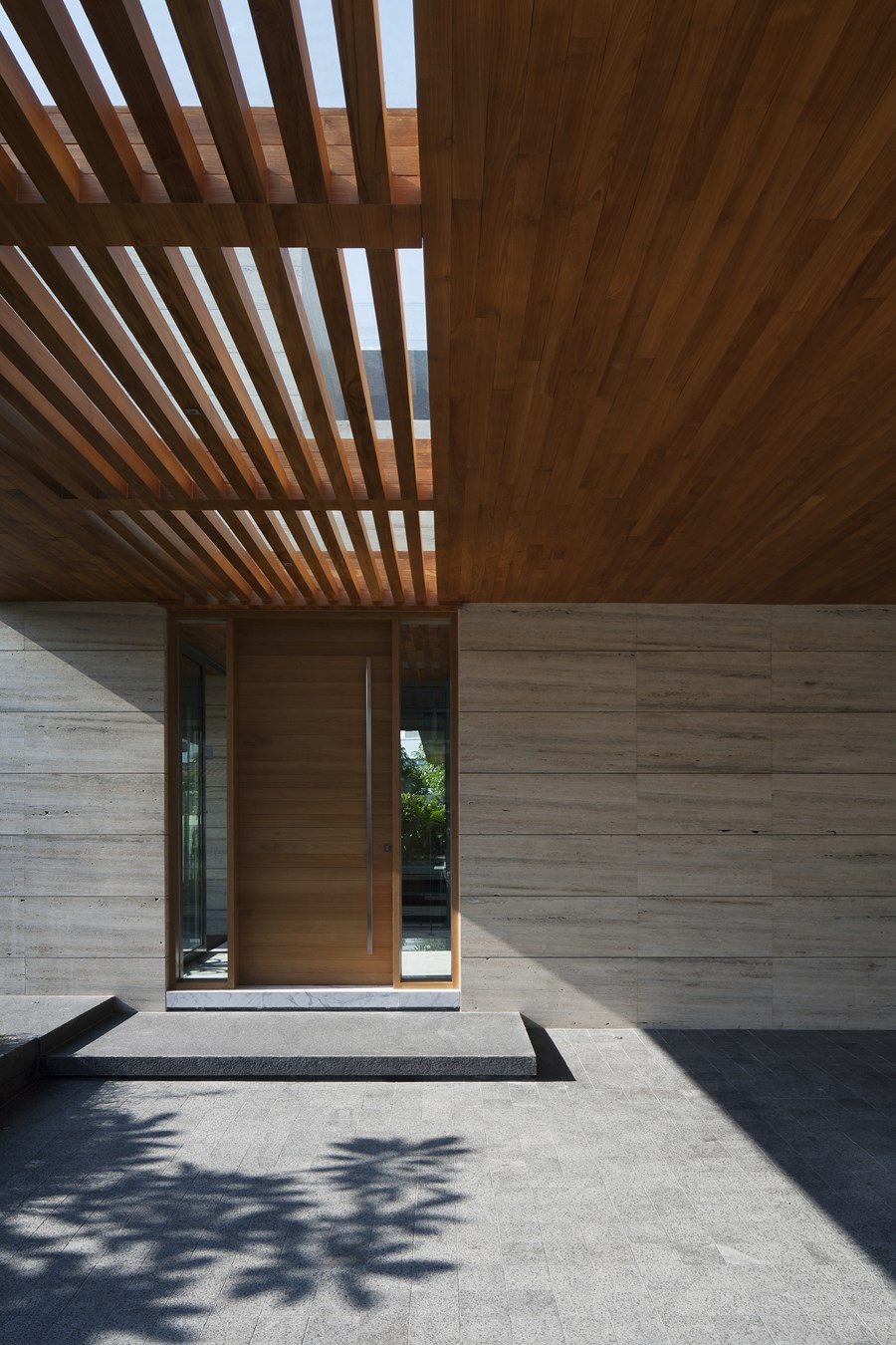 Travertine Dream House by Wallflower Architecture + Design 10