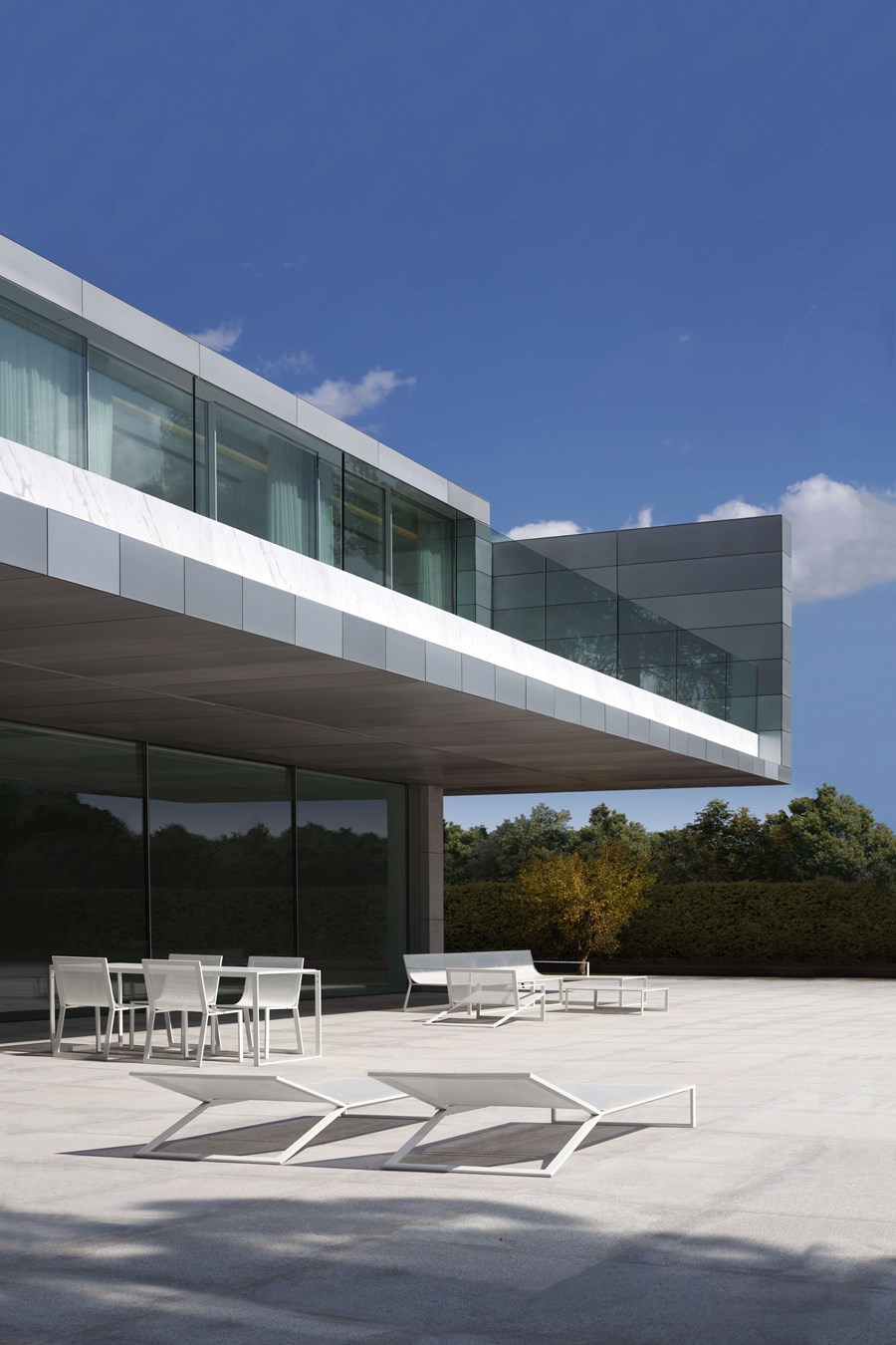 Aluminium House by Fran Silvestre Arquitectos 05