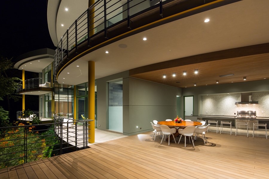 Casa Magayon by SARCO Architects 26
