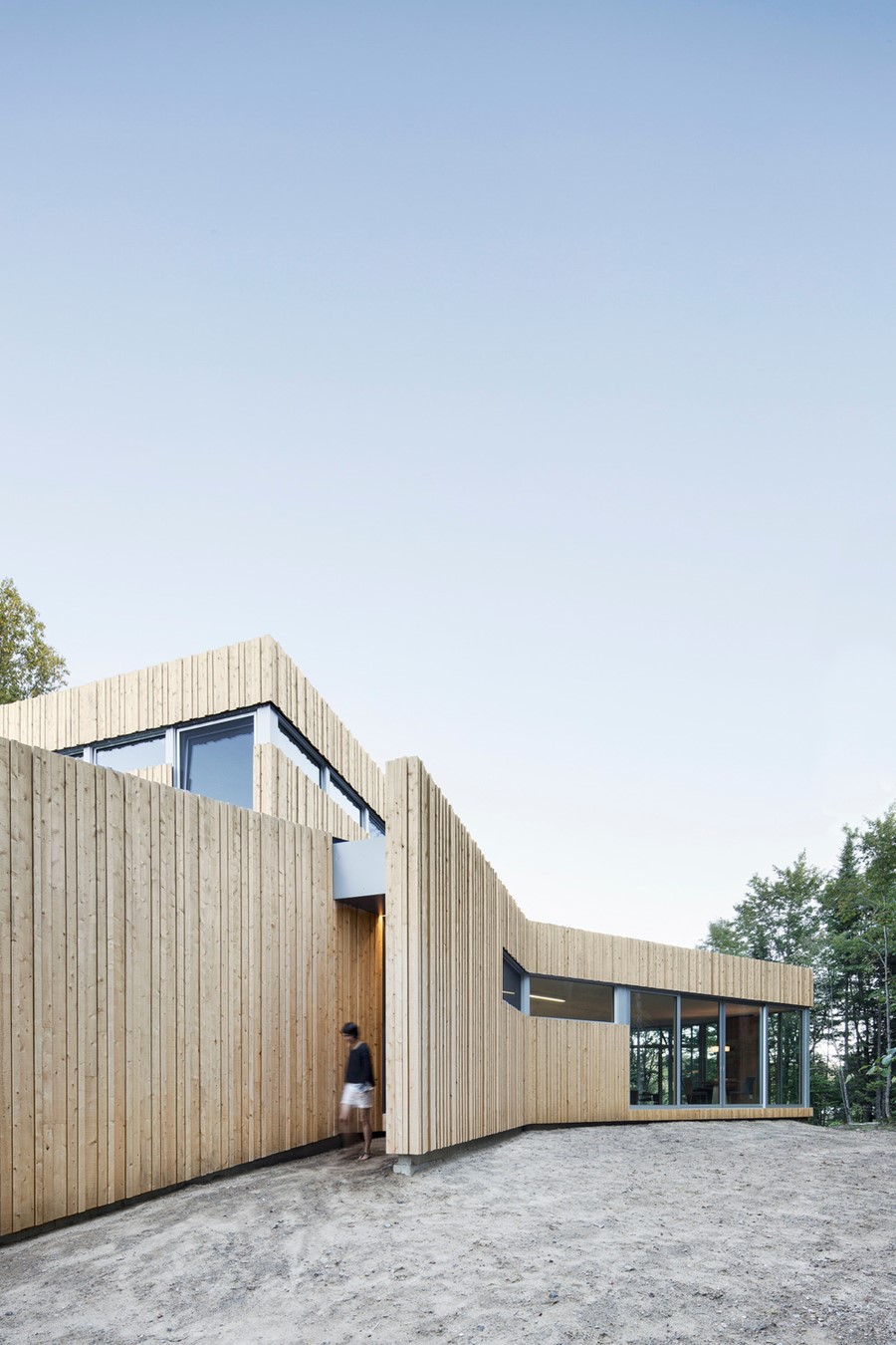 House on Lac Grenier by Paul Bernier Architecte 13