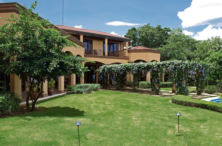 Villa Puesta de Sol by SARCO Architects 26