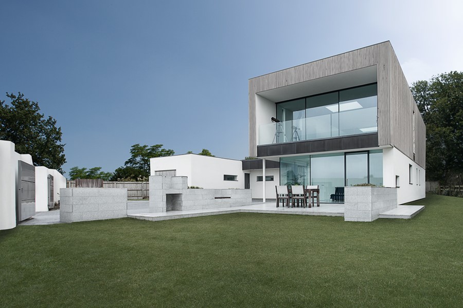 zinc-house-by-ob-architecture-04