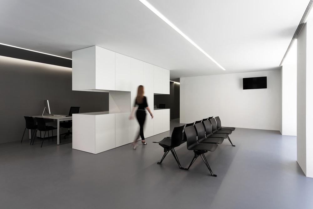 OAV Offices by Fran Silvestre Arquitectos