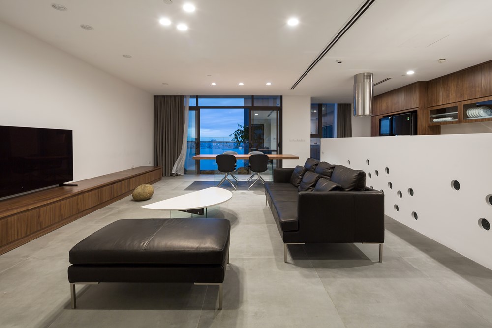 69 Thuy Khue Apartment by NOWA