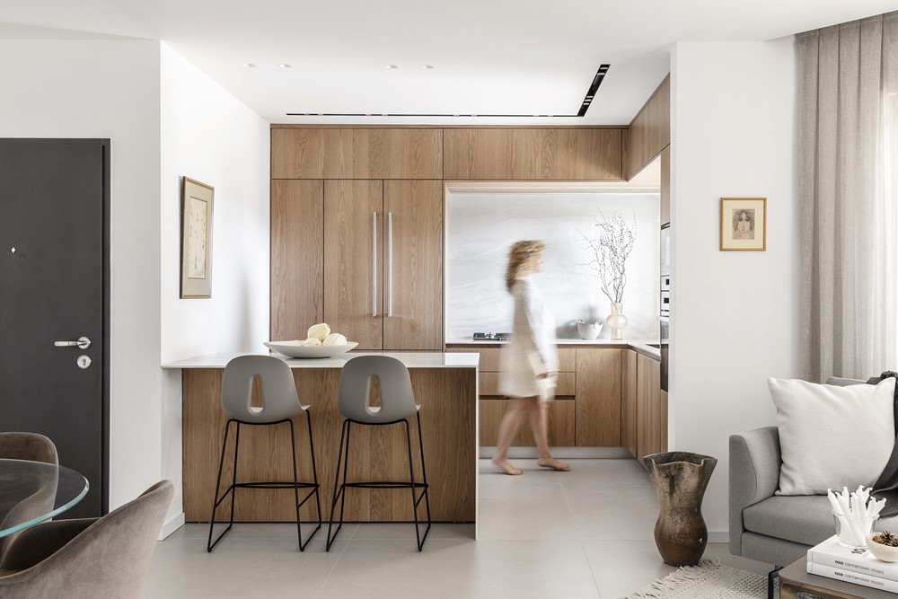 S Apartment by Maya Sheinberger Interior design