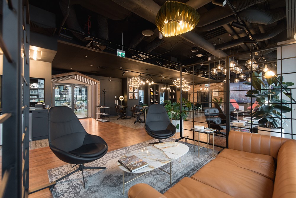 Venture Cafe Warsaw by mode:lina