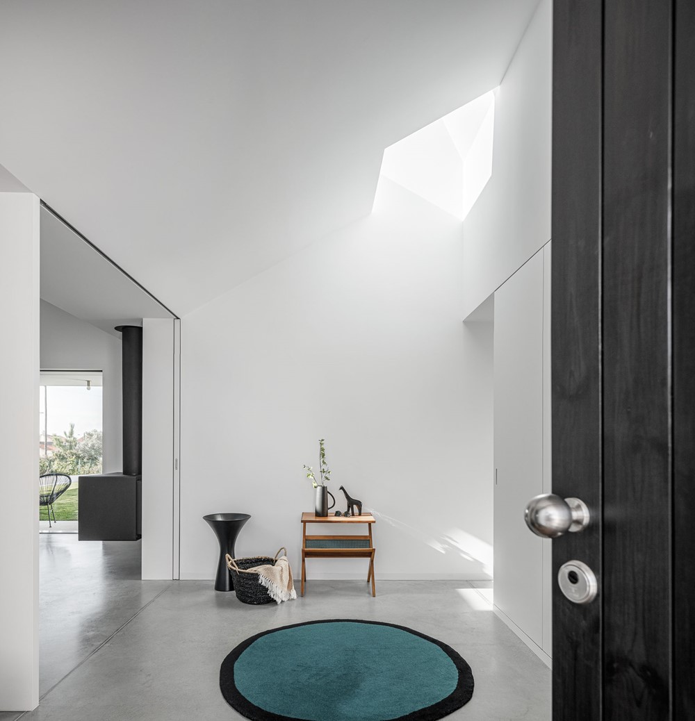 House in Sta Joana by NU.MA