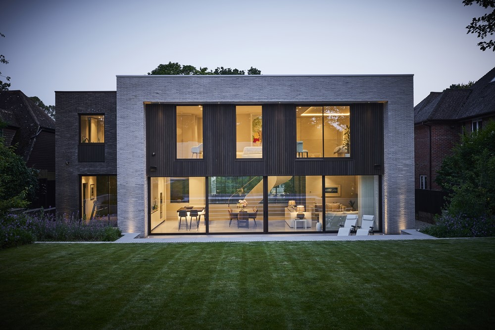 Rickmansworth Residence by Gregory Phillips